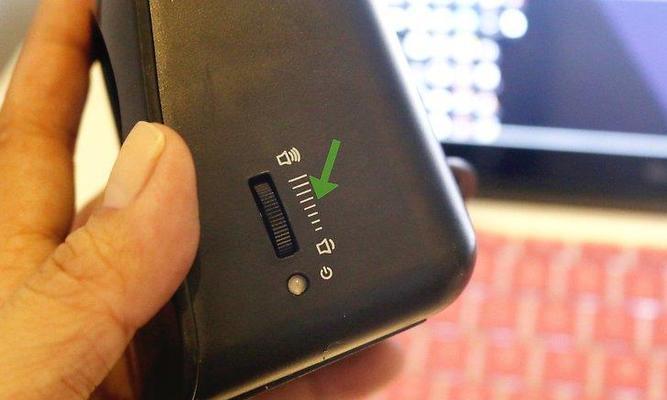 电脑扬声器坏了修复技巧（解决电脑扬声器故障的实用方法）