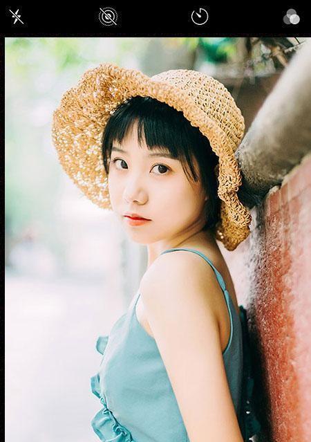 手机拍照时如何保证照片清晰？