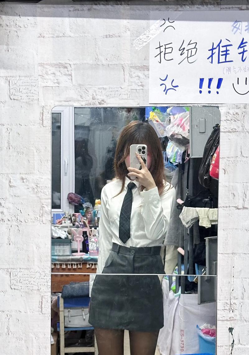 如何用网红手机对镜子拍出好照片？