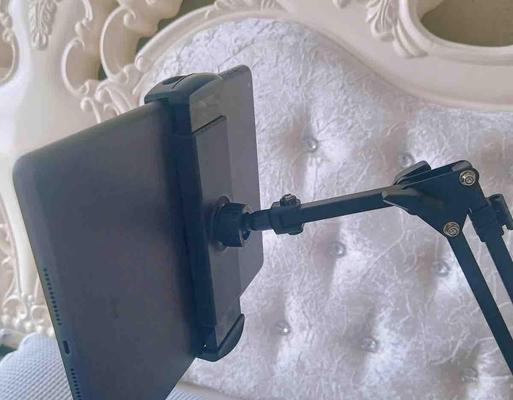 购物平板支架的正确使用方法是什么？如何正确使用购物平板支架？