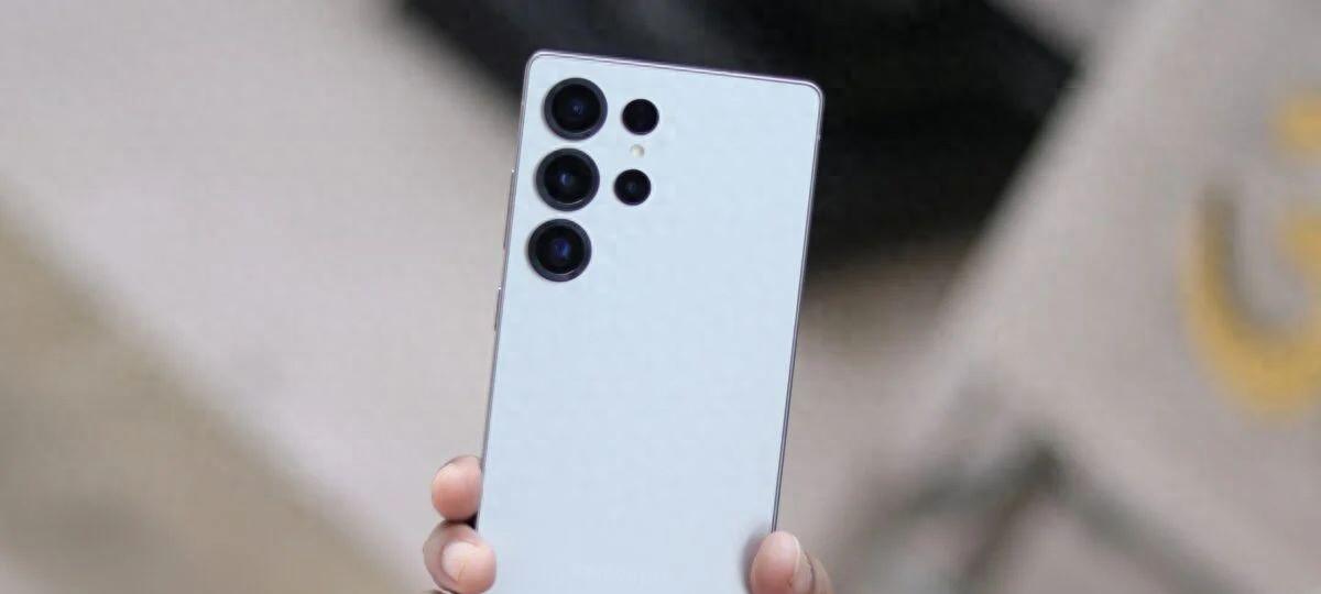 三星Galaxy S26 Ultra手机曝料：5000mAh电池、2亿像素主摄