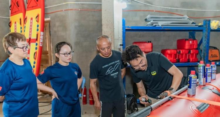 WD-40 品牌携手重庆红旭水上救援队，以专业守护长江生命线