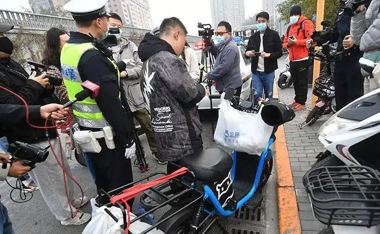 6年前电动车随便骑，为什么现在要求这么多？行内人告诉你答案