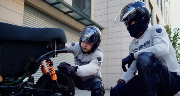 差异化突围：首驱电动以极致驾驶感受重塑高端电动两轮价值，开辟体验竞争新蓝海