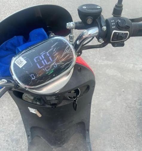 电瓶车拐弯时如何保持稳定？电瓶车转弯技巧有哪些？