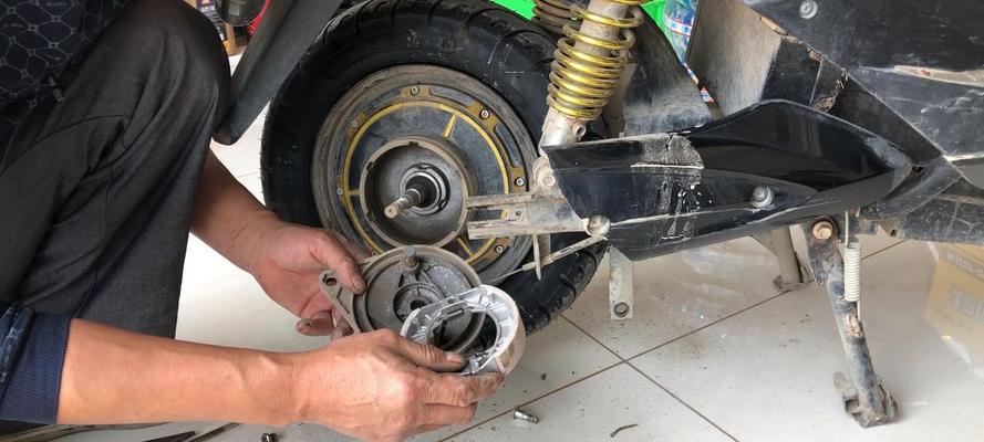 电瓶车立架安装步骤是什么？需要哪些工具？