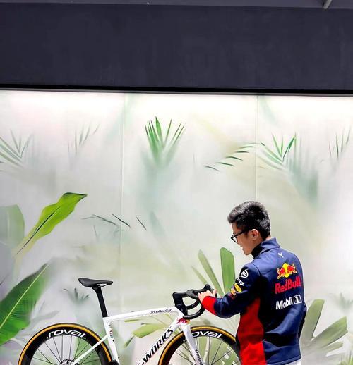 电瓶车红牛贴纸怎么贴？有哪些创意贴法？