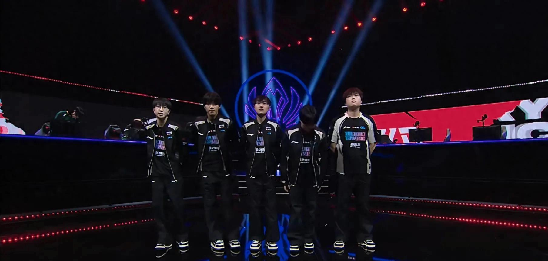 惊险！BLG 3-2 FLY，Knight拯救了BLG！LPL获得S15世界赛第四个名额