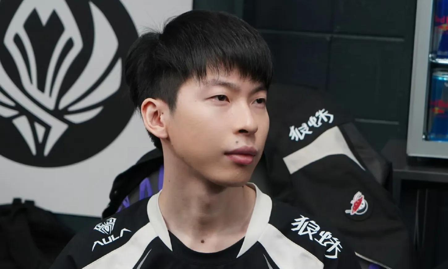 海外网友热议AL 3-0 BLG: ON彻底发狂了！Bin打出了身败名裂的发挥